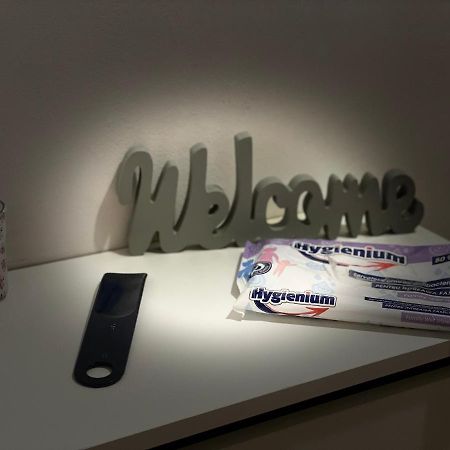 Modern Place To Stay-Self Check-In Nonstop 24H-Wifi Решица Экстерьер фото