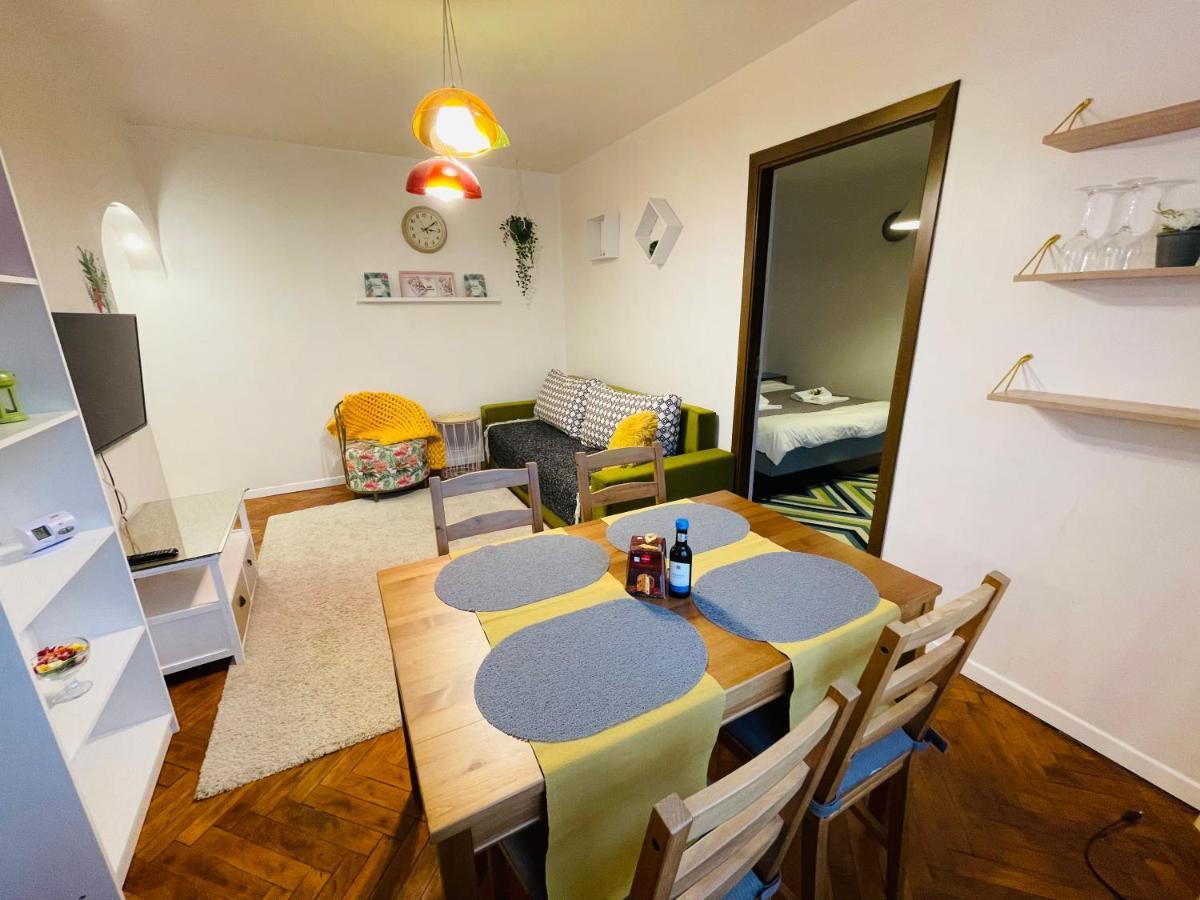 Modern Place To Stay-Self Check-In Nonstop 24H-Wifi Решица Экстерьер фото