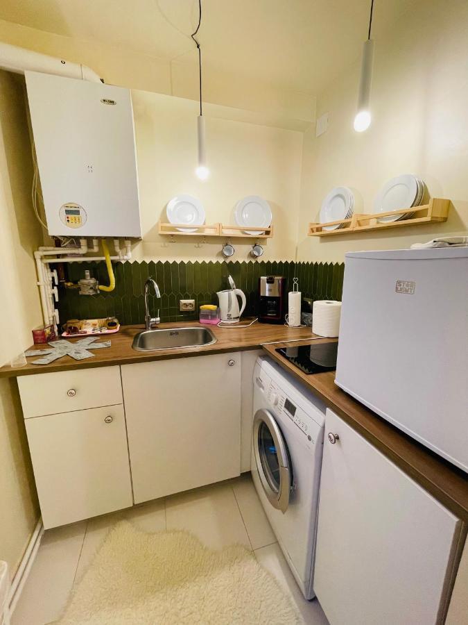 Modern Place To Stay-Self Check-In Nonstop 24H-Wifi Решица Экстерьер фото